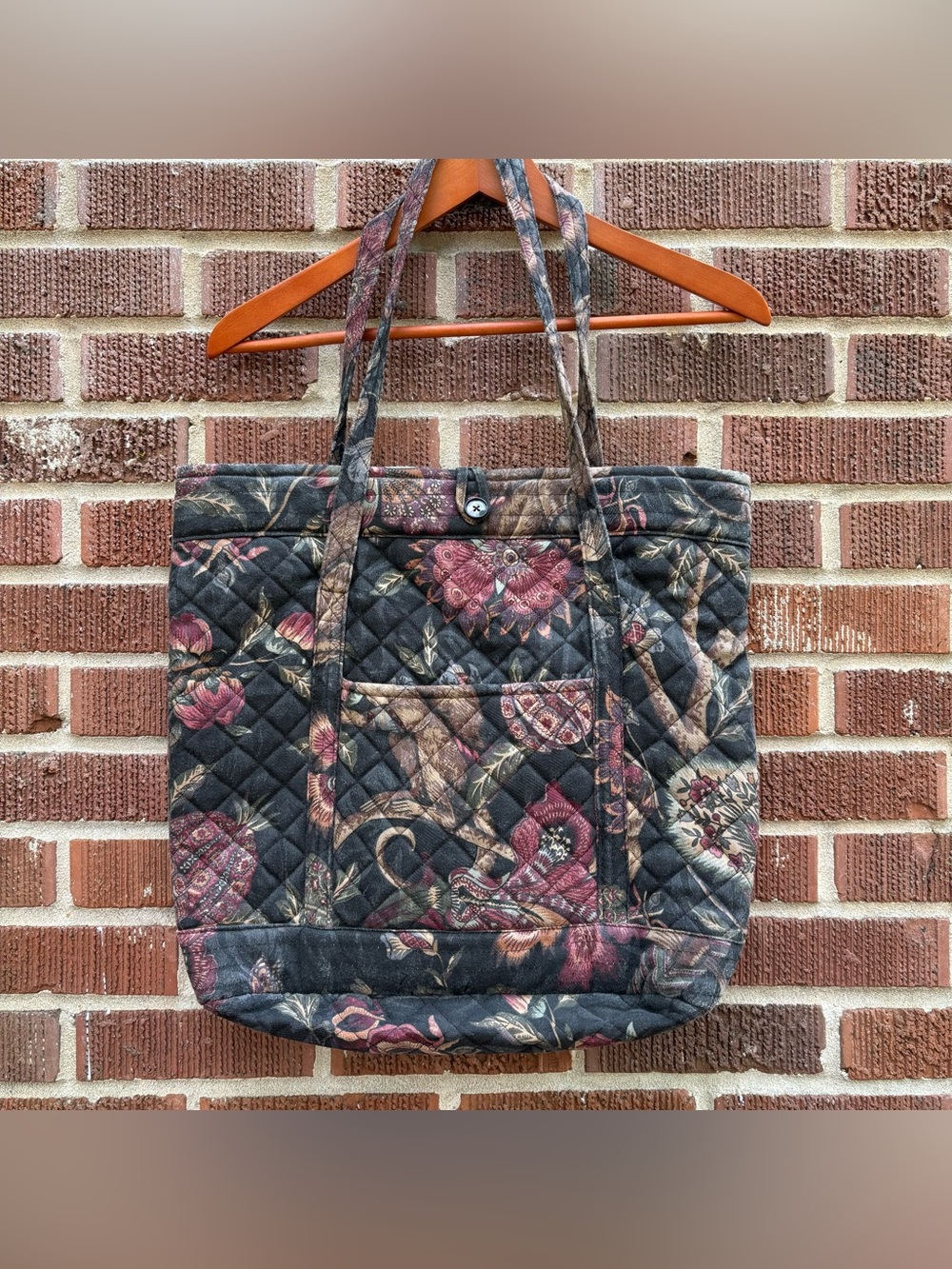 Quilted floral vintage style fabric bohemian shabby chic Black shoulder tote bag - Picture 2 of 7